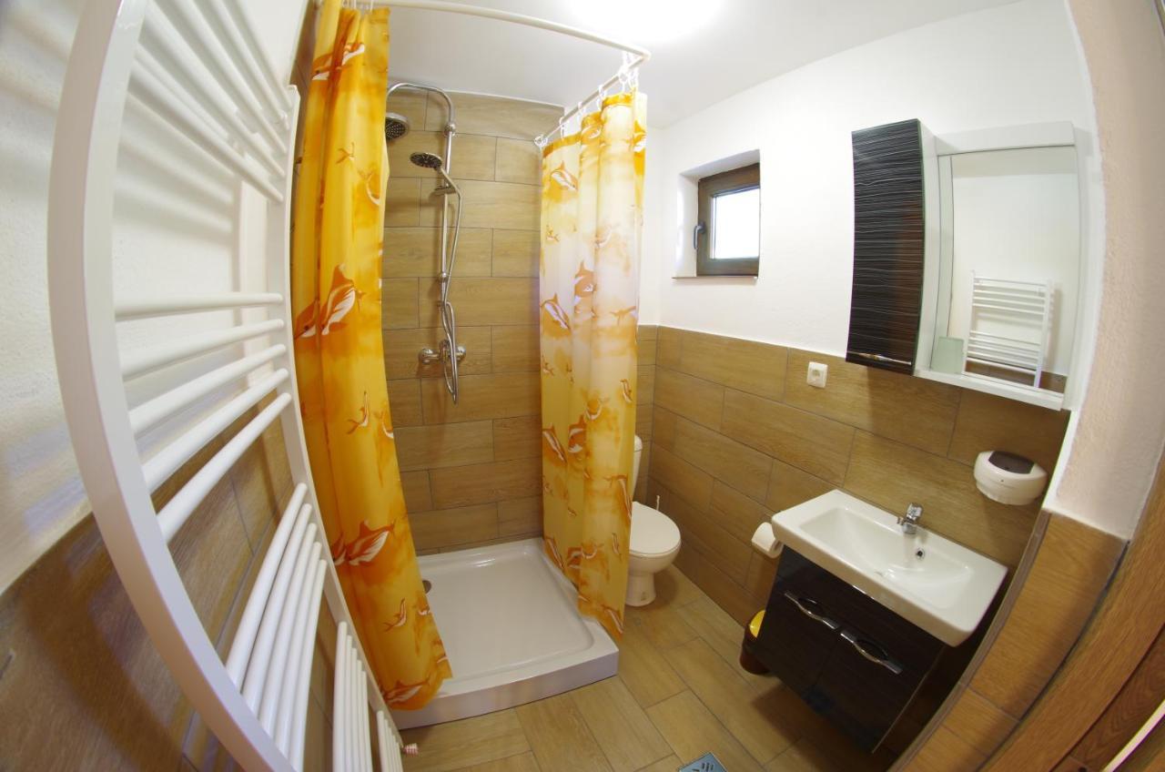 Casa Tucan Ceahlău 外观 照片